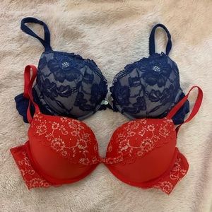 Bundle of 2 Beautiful 34D Victoria’s Secret Bras